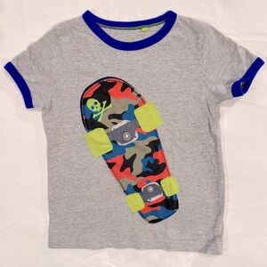 Mini Boden Big Applique Tee Boys 5-6 Y Skateboard Neon Camouflage Gray Ringer